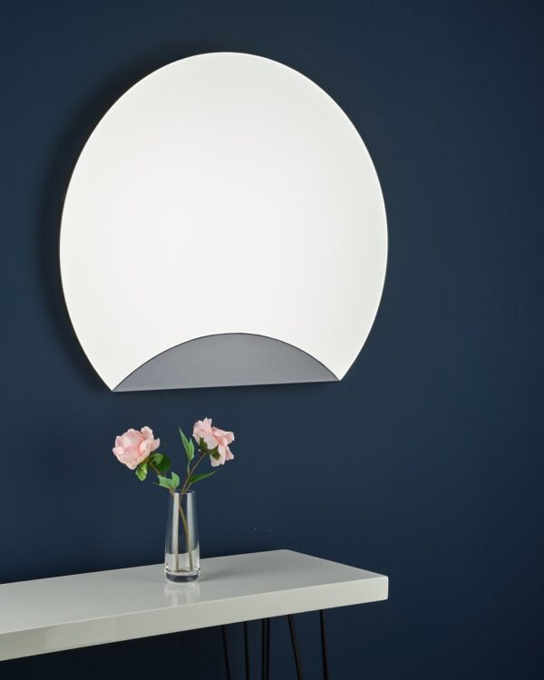 Rise Mirror With Smoked Panel Detail 60 x 70cm - Image 5